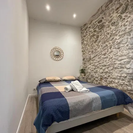 Charming Haven In Antibes