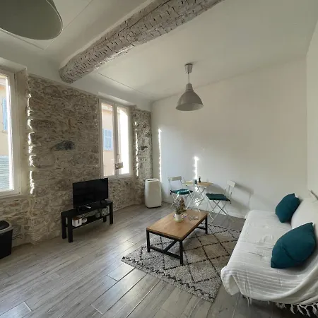 Apartament Charming Haven In Antibes
