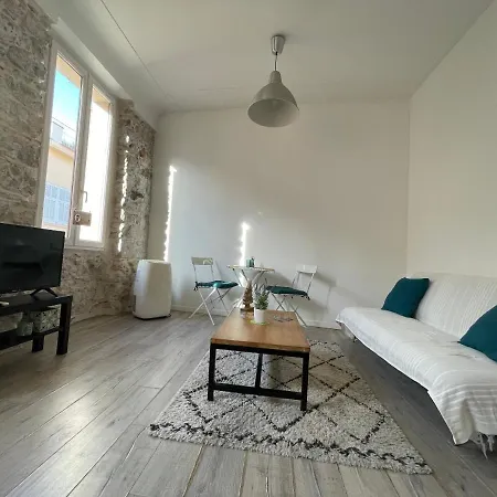 Apartament Charming Haven In *